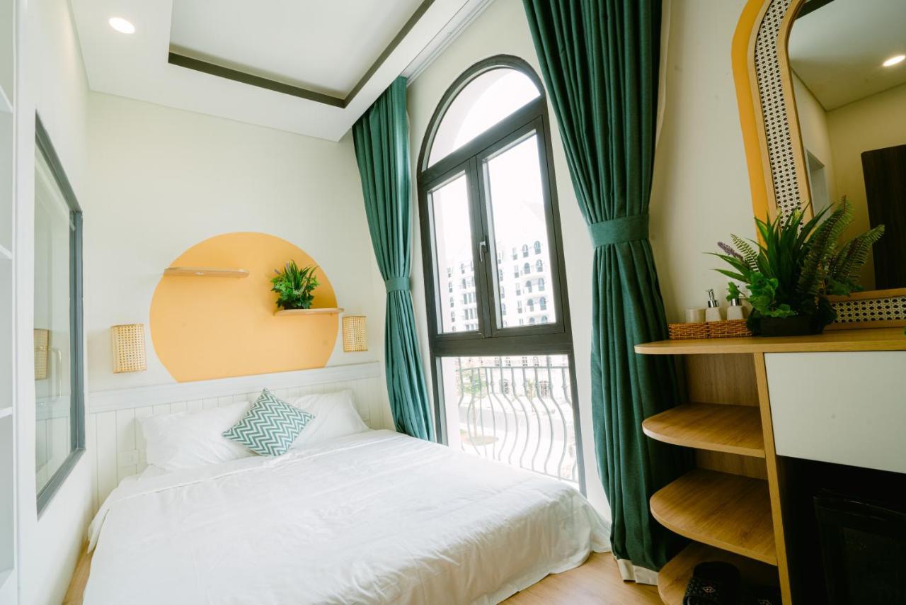 Moc Homestay Grandworld Дуонг-Донг Экстерьер фото